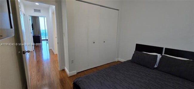 Building Photo - 7901 Hispanola Ave