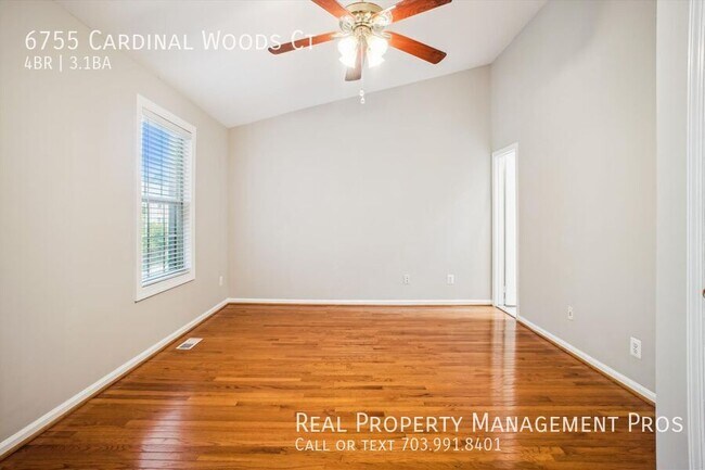 Building Photo - 6755 Cardinal Woods Ct