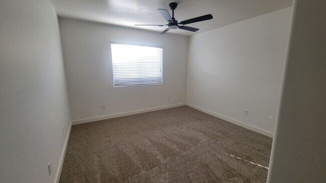 Building Photo - 8315 Mossrock Dr