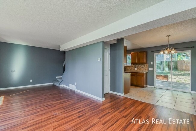 Building Photo - 4650 Stoner Ct