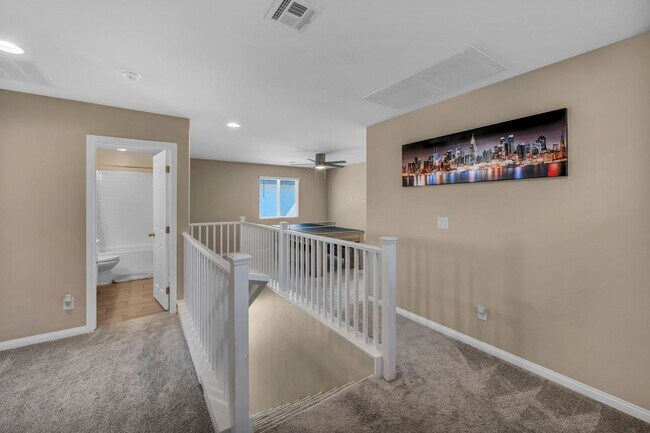 Building Photo - 688 Monroe Hl Pl