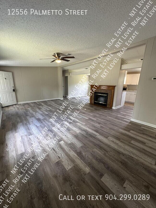 Building Photo - 12556 Palmetto St