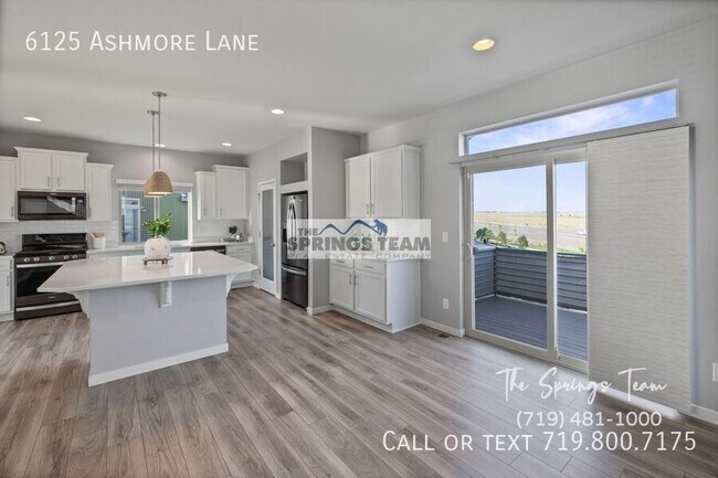 Building Photo - 6125 Ashmore Ln