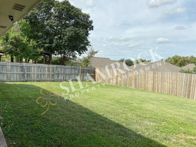 Building Photo - 3061 Clydesdale Way