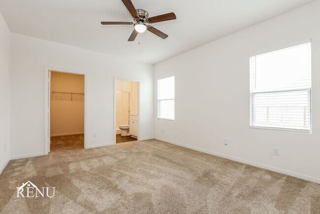 Building Photo - 5014 Dawn Break