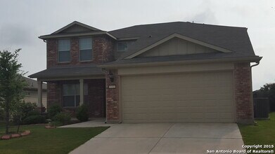 Building Photo - 4 bedroom 2 1/2 bath with master downstairs