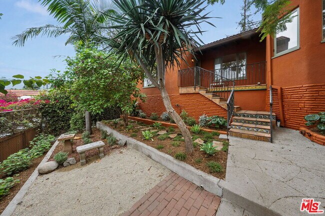 Building Photo - 3942 Scandia Way