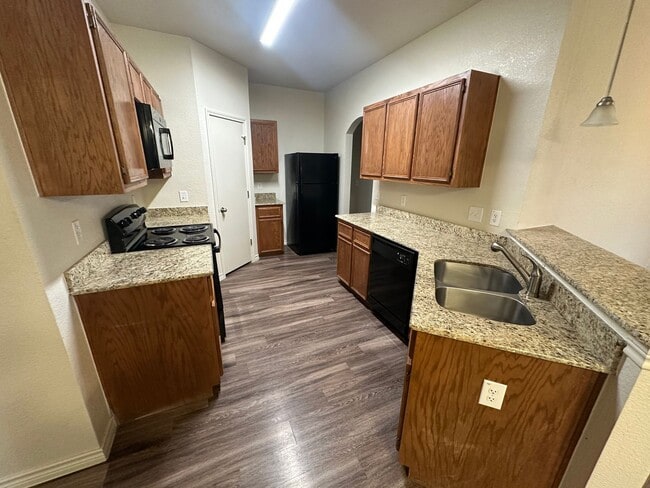 Building Photo - AVAILABLE Now! *MORE PHOTOS COMING SOON*