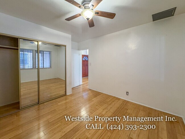Building Photo - 906 Edgewood St