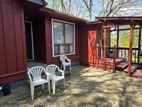 Building Photo - Contact Peggy Goodman 501 676 1758