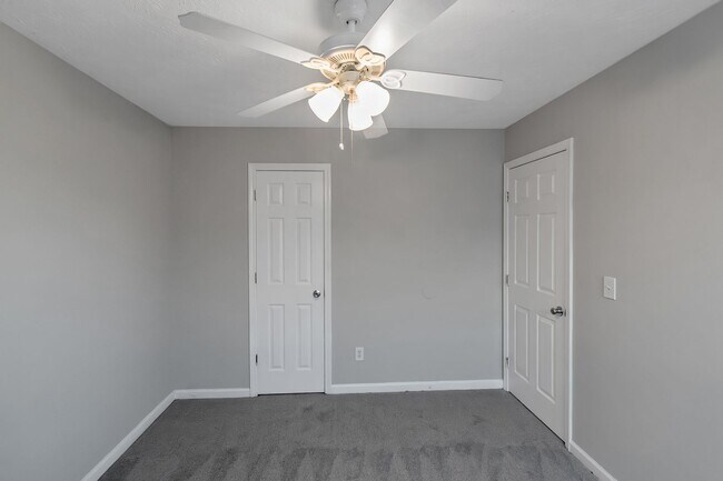 Building Photo - Charming 3 Bedroom / 2 Bath Ranch Home in Jonesboro!