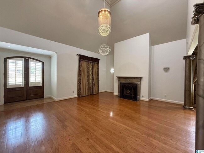 Building Photo - 2304 Arbor Glen