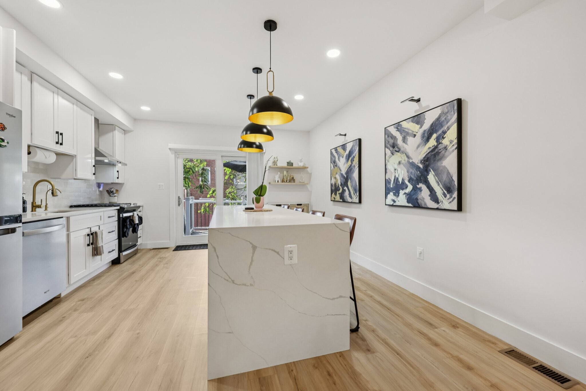 Building Photo - 2604 4th St NE