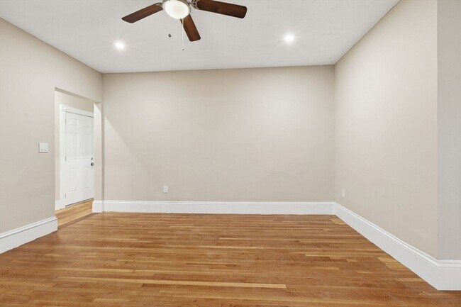 Building Photo - 43 Lonsdale St