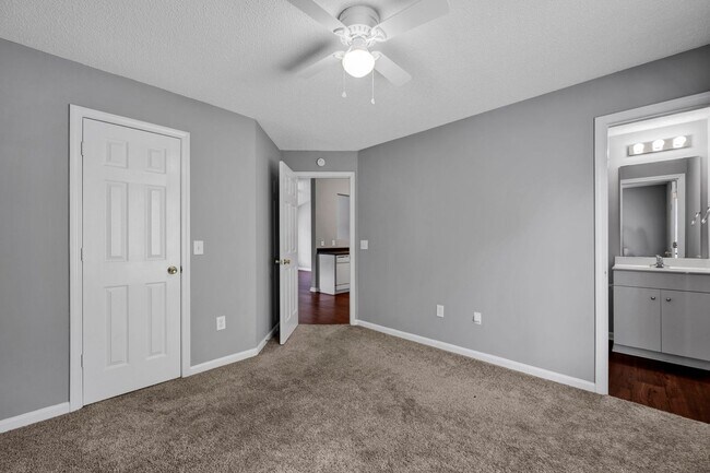 Building Photo - 2br 2ba apartment, China Grove NC - $1095....