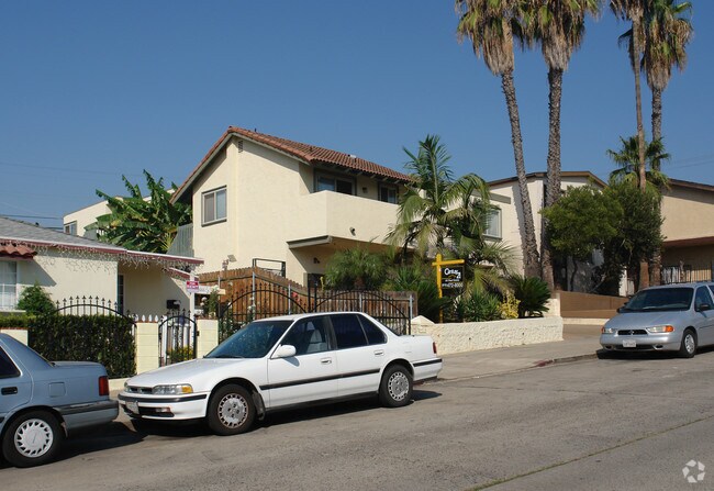 Building Photo - Villa Calabria