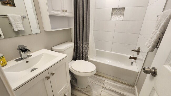 Building Photo - 2927 Amberleigh Way