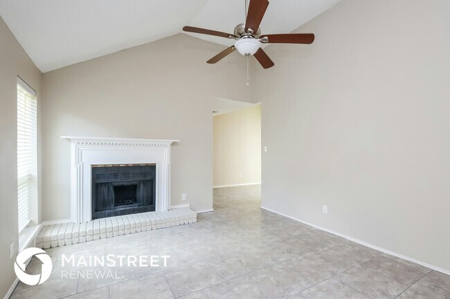 Building Photo - 1144 Paintbrush St