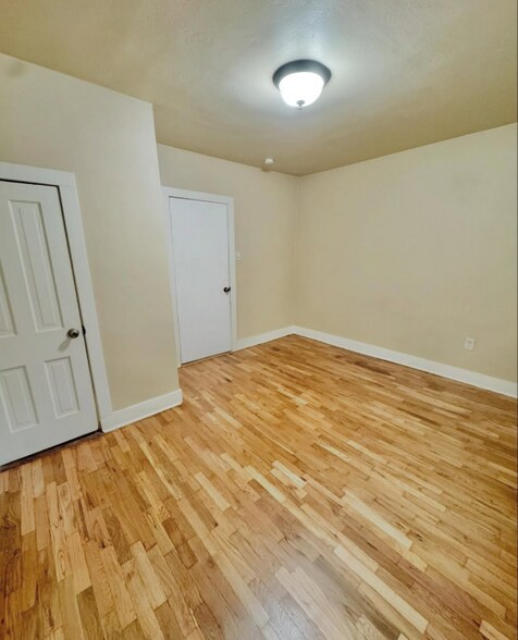 Building Photo - 2415 W Vermijo Ave