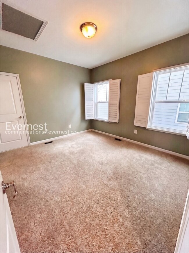 Building Photo - 2781 Milano Avenue