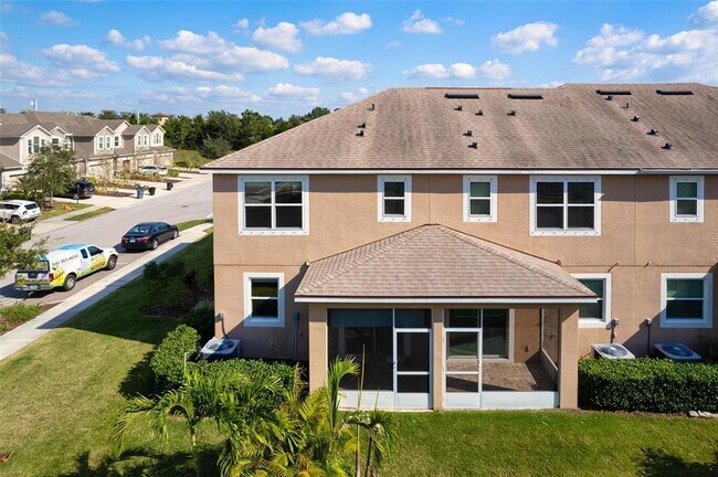 Building Photo - 5004 Skyview Ln