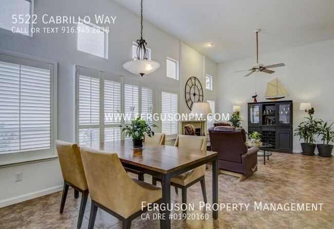 Building Photo - 5522 Cabrillo Way