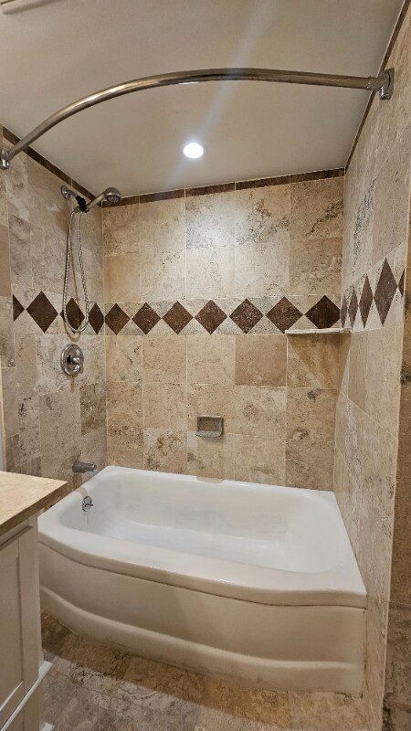 Building Photo - 728 W 800 S