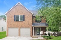 Building Photo - 207 Arbor Creek Dr