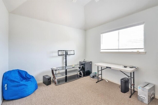Building Photo - 6303 Carissa Ct