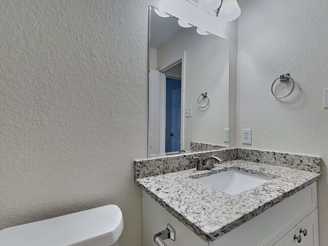 Building Photo - 9122 Prairie Trails Dr