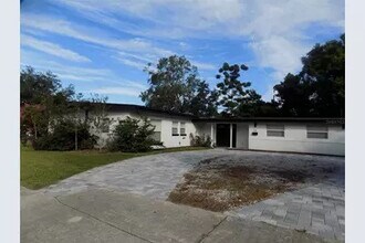 Building Photo - 1511 E Horatio Ave