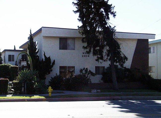 The Web - 2816 W. 182nd Street