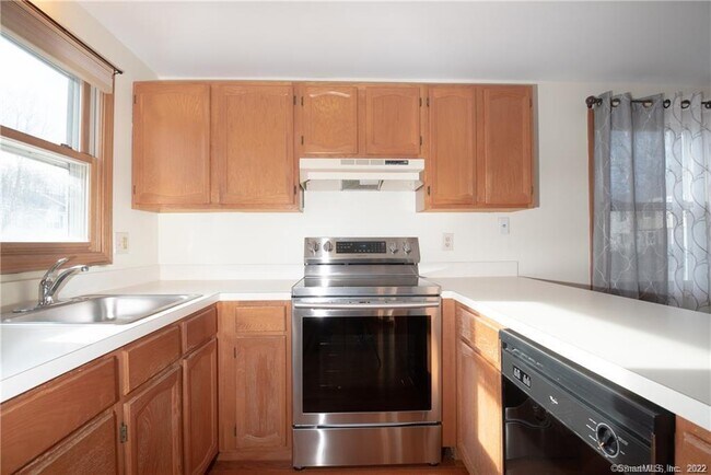 Building Photo - 2 Allspice Ln