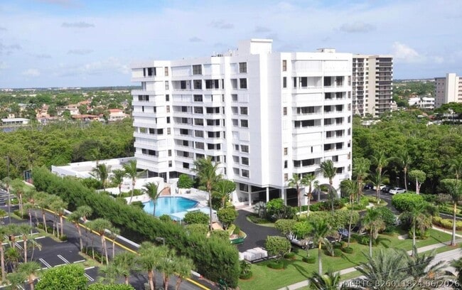 Building Photo - 3450 S Ocean Blvd