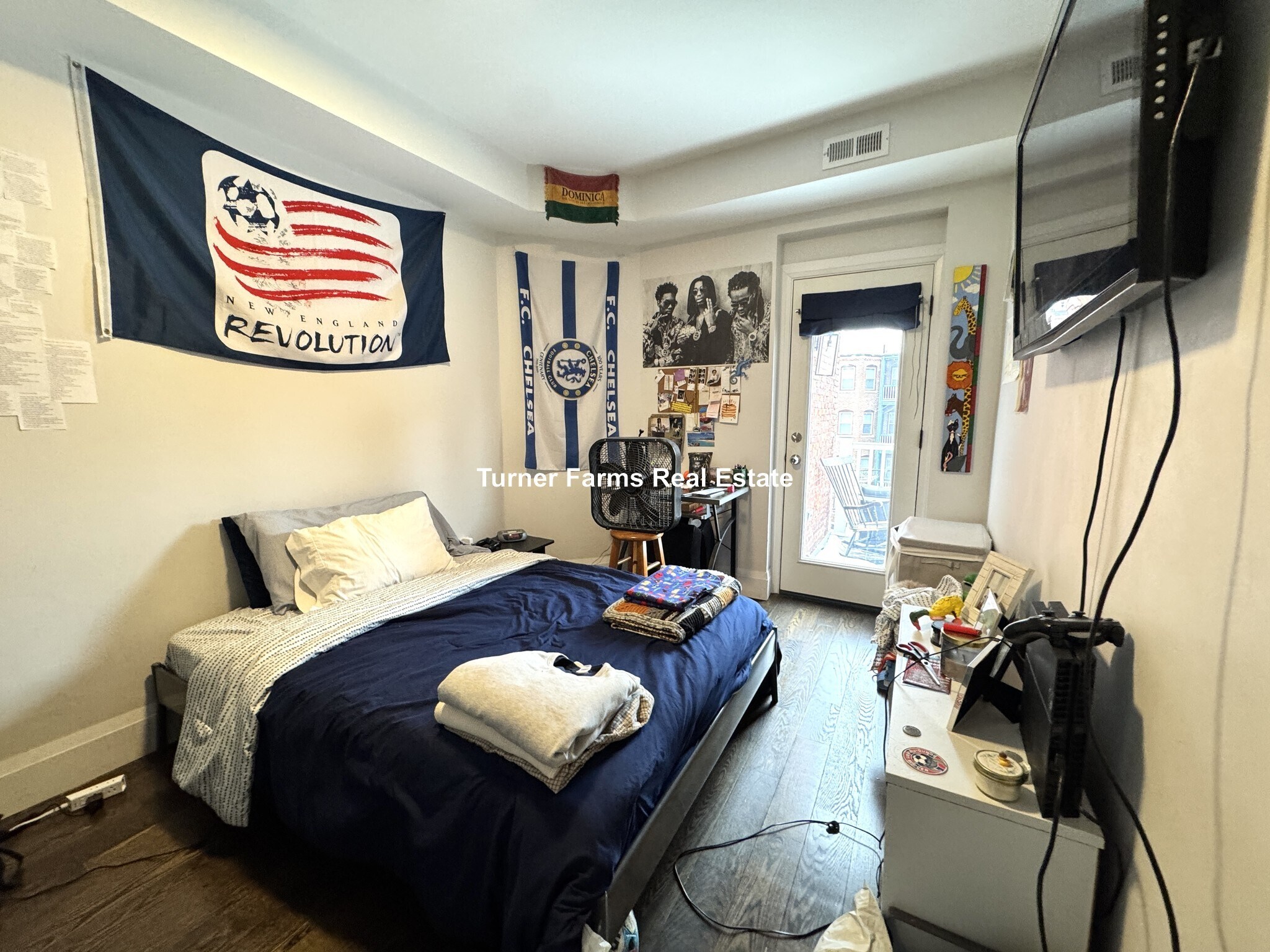 Building Photo - 7 Strathmore Rd