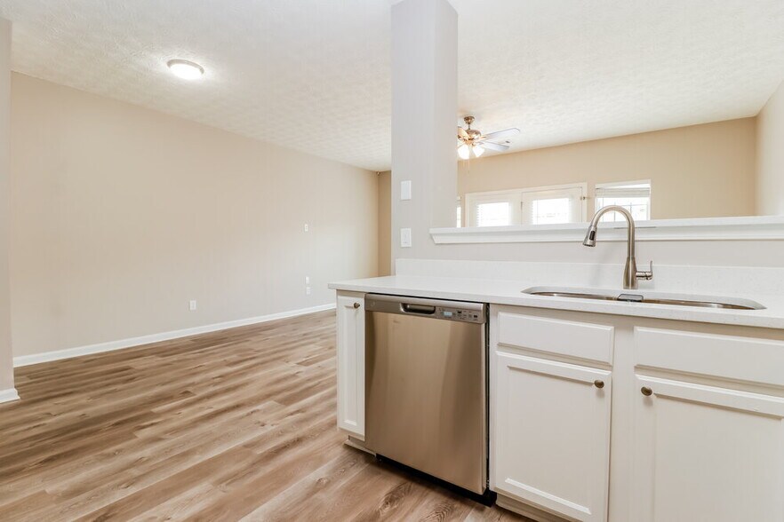 Building Photo - 4399 Stone Gate Way