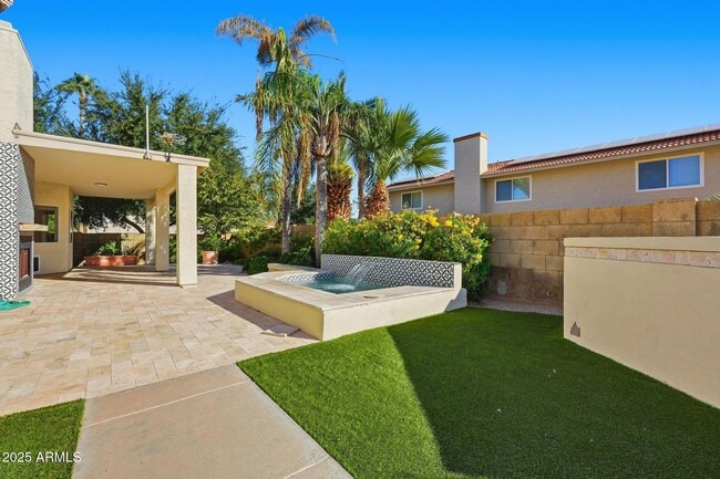 Building Photo - 11415 N 44th St