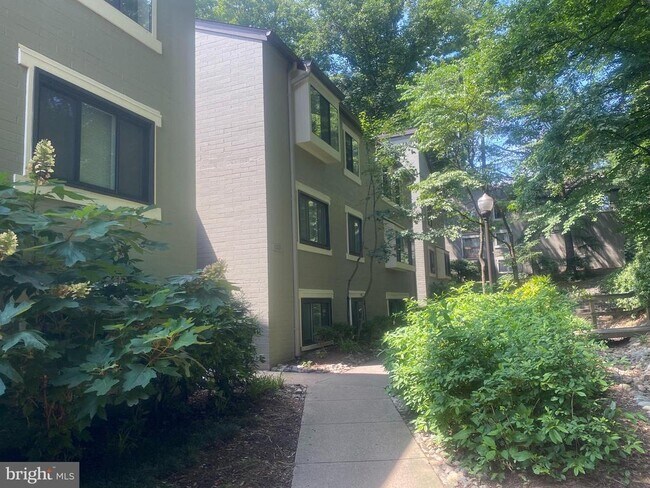 Building Photo - 11723 Karbon Hill Ct