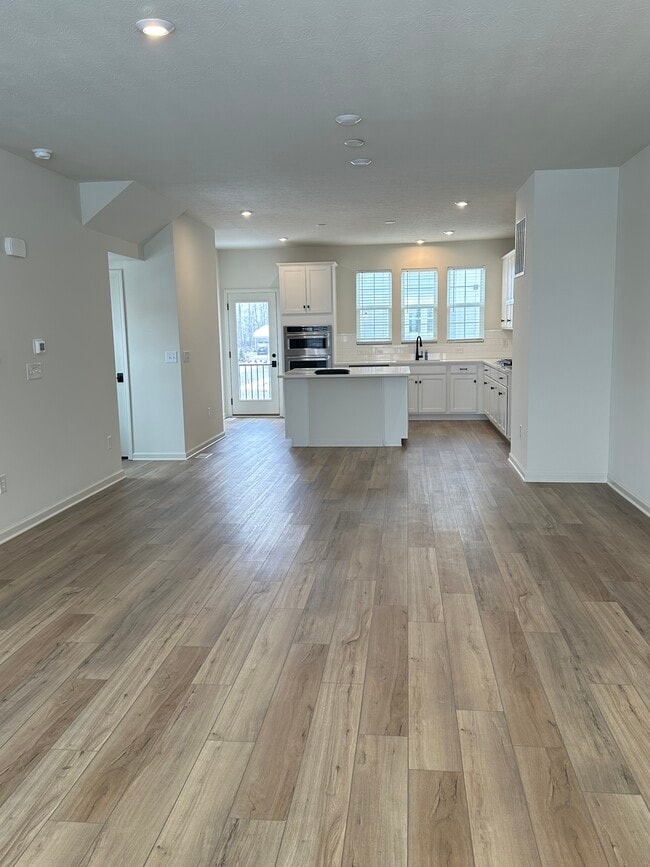 Building Photo - 14576 Pomona Ln
