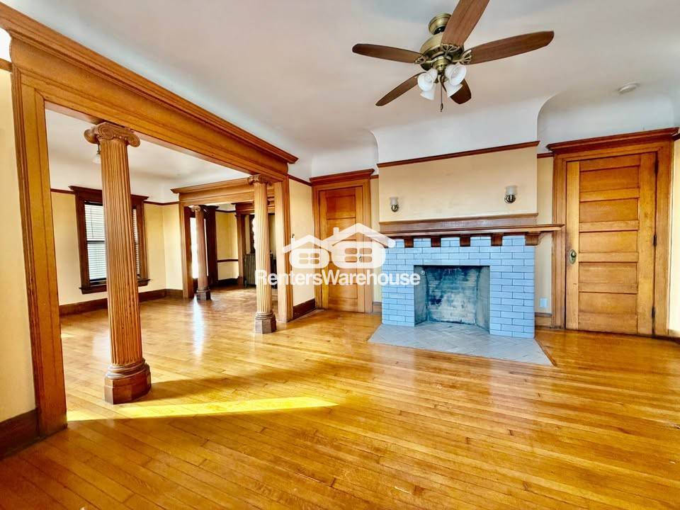 Building Photo - 669 17th St