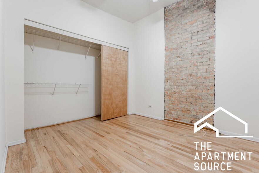 Building Photo - 2521 N Lincoln Ave