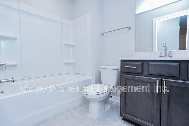 Building Photo - 126 Telford Dr