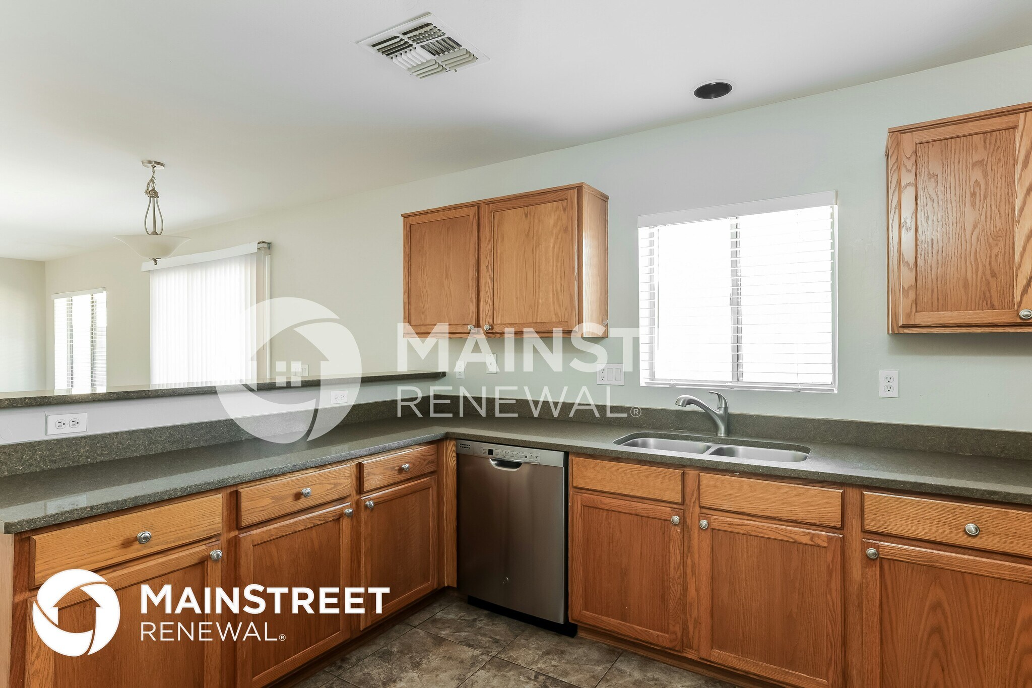 Building Photo - 12330 W Valentine Ave