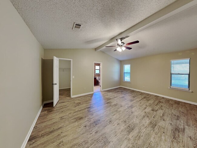 Building Photo - 4969 Ferrell Ln
