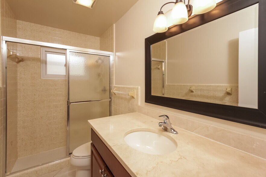 Building Photo - 4248 Dryden Cir
