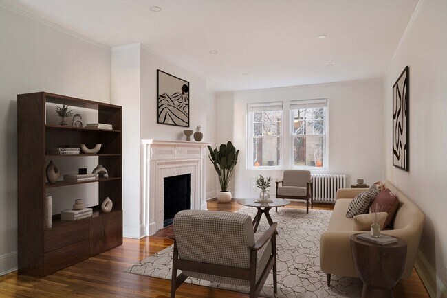 Building Photo - 321 Tappan St