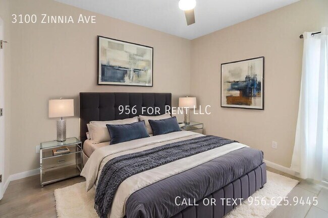 Building Photo - 3100 E Zinnia Ave
