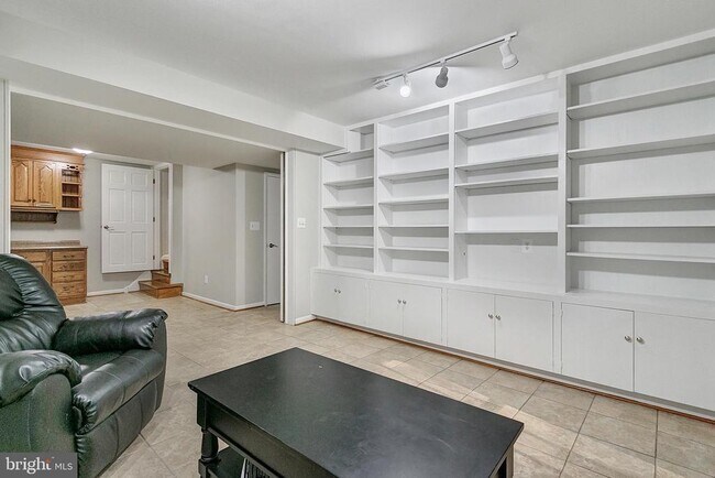 Building Photo - 2108 48th St NW