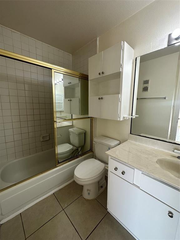 Building Photo - 206 Plaza Verde Dr