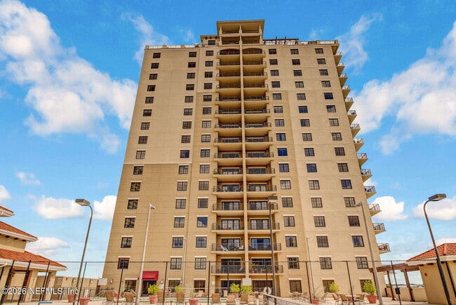 Building Photo - 1478 Riverplace Blvd